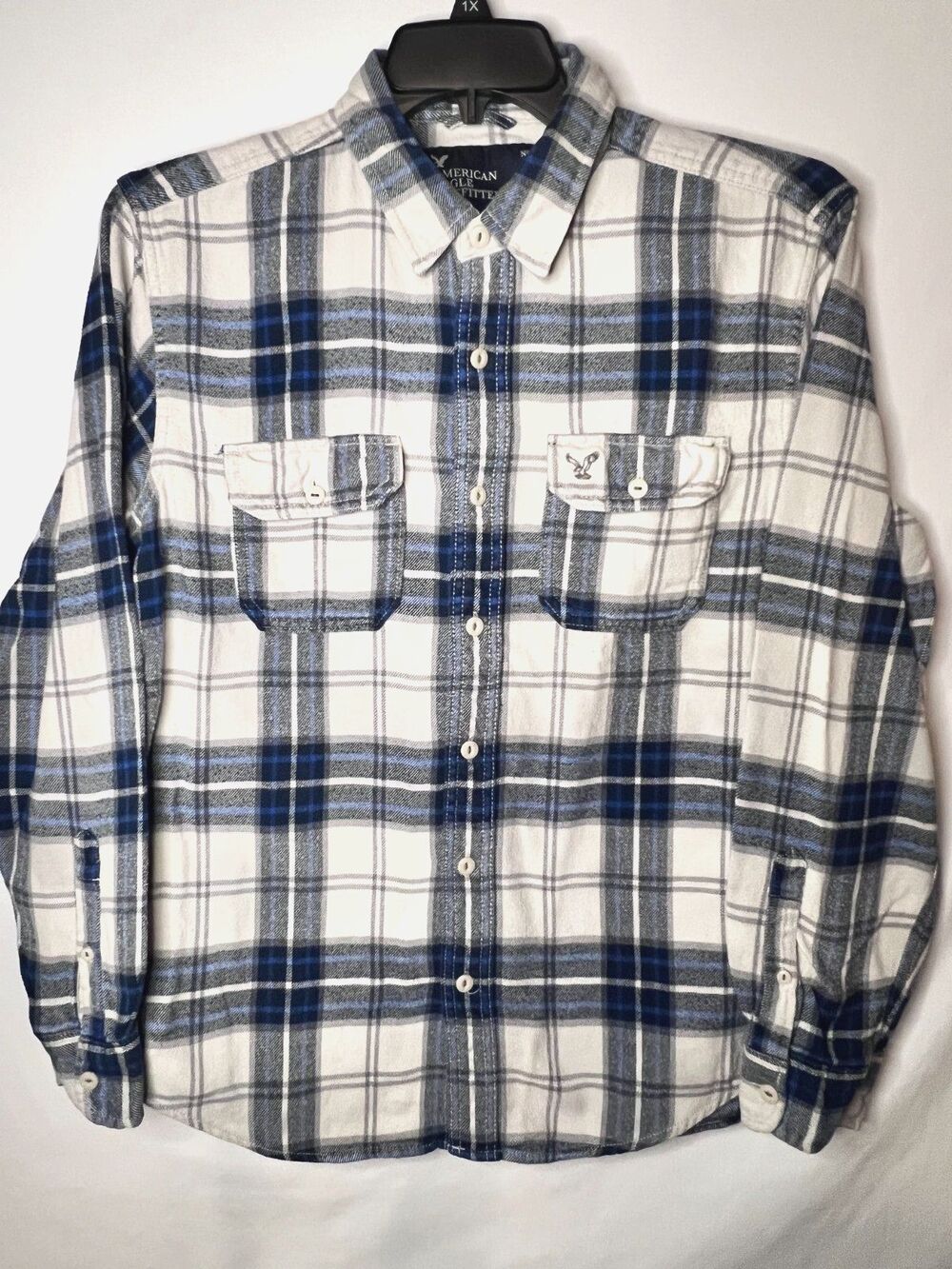 American Eagle Men's Flannel Blue White Casual Button Up Size Large